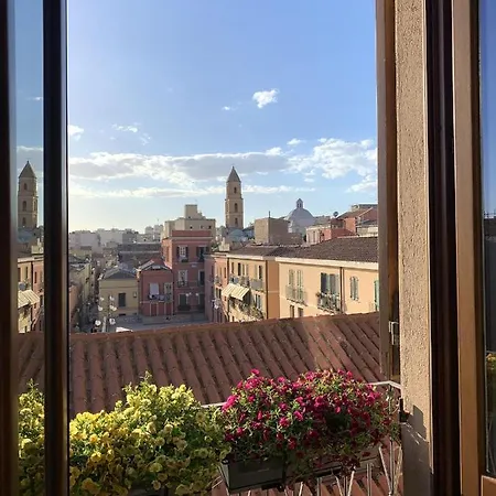 Charming In 60 Sqm Sea View Apartmán Cagliari